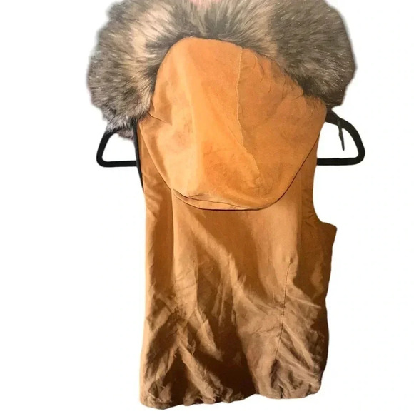 Women’s Volcom Longhorn brown Vest size small. Detachable fur trimmed hood VGUC - Picture 5 of 15